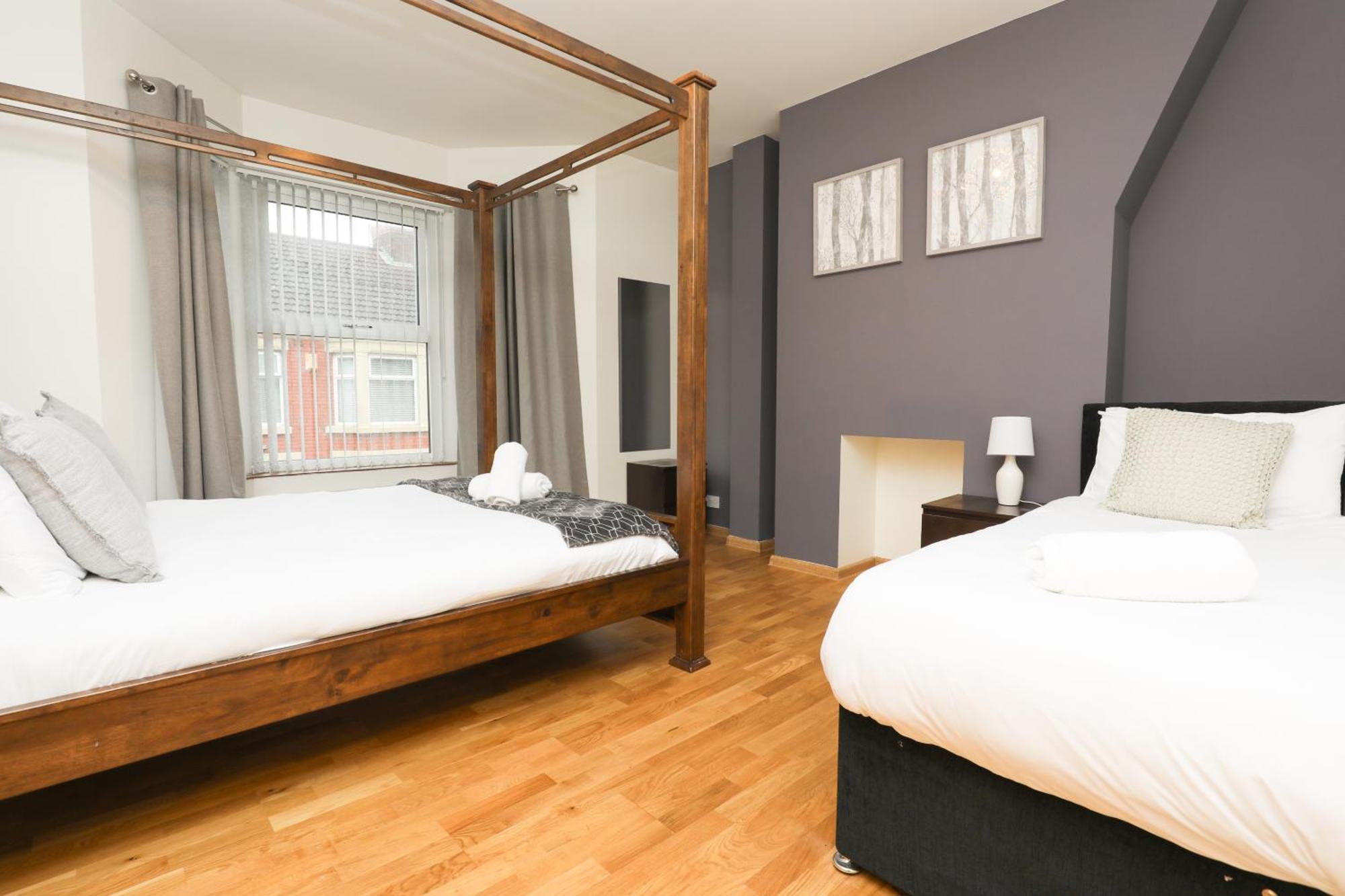 Anfield Luxe Retreat - Stylish Stay With Parking - Steps From Stadium - Short Drive To City Centre Liverpool Luaran gambar
