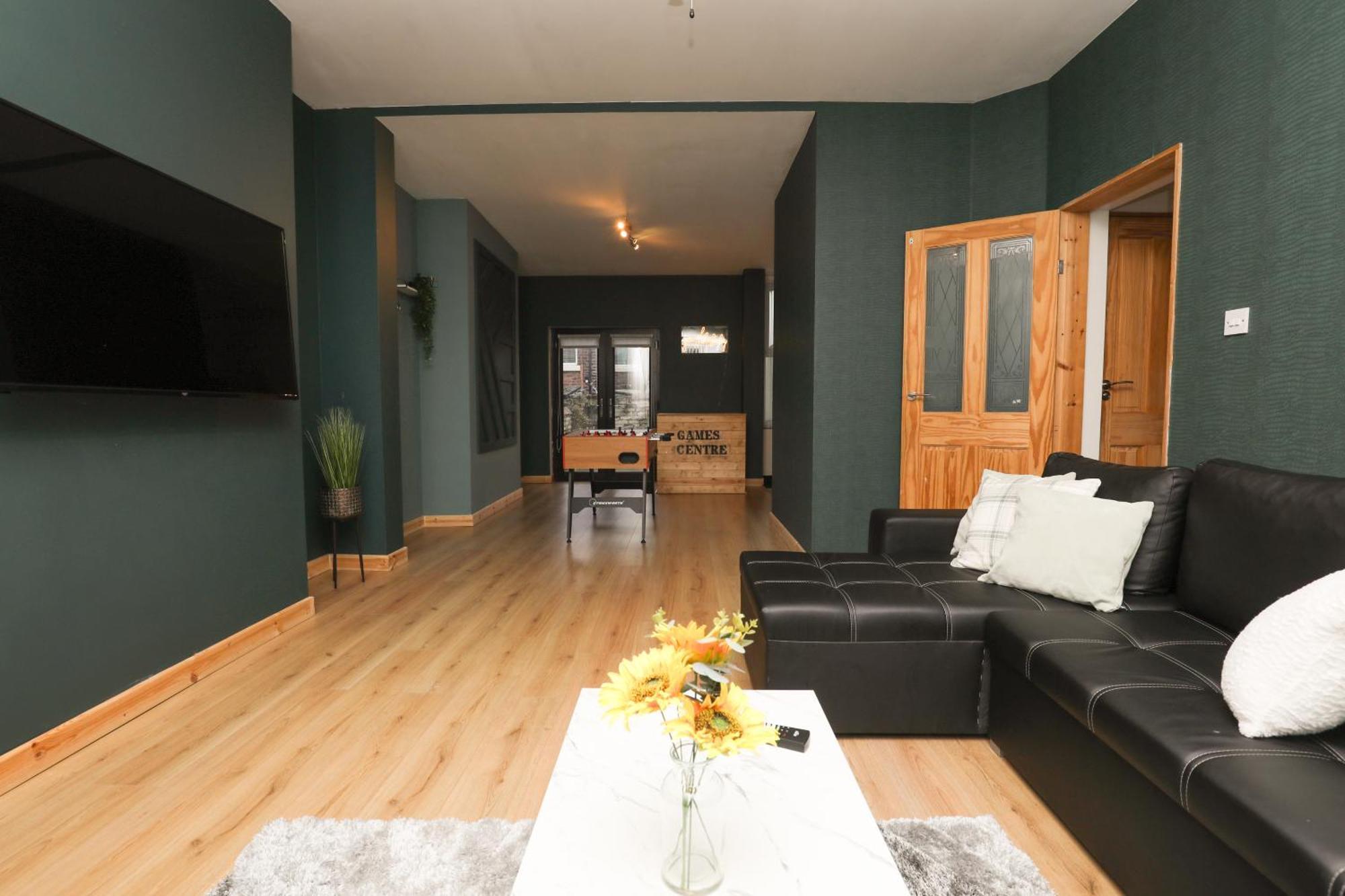 Anfield Luxe Retreat - Stylish Stay With Parking - Steps From Stadium - Short Drive To City Centre Liverpool Luaran gambar